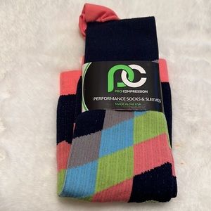 Pro compression marathon compression socks